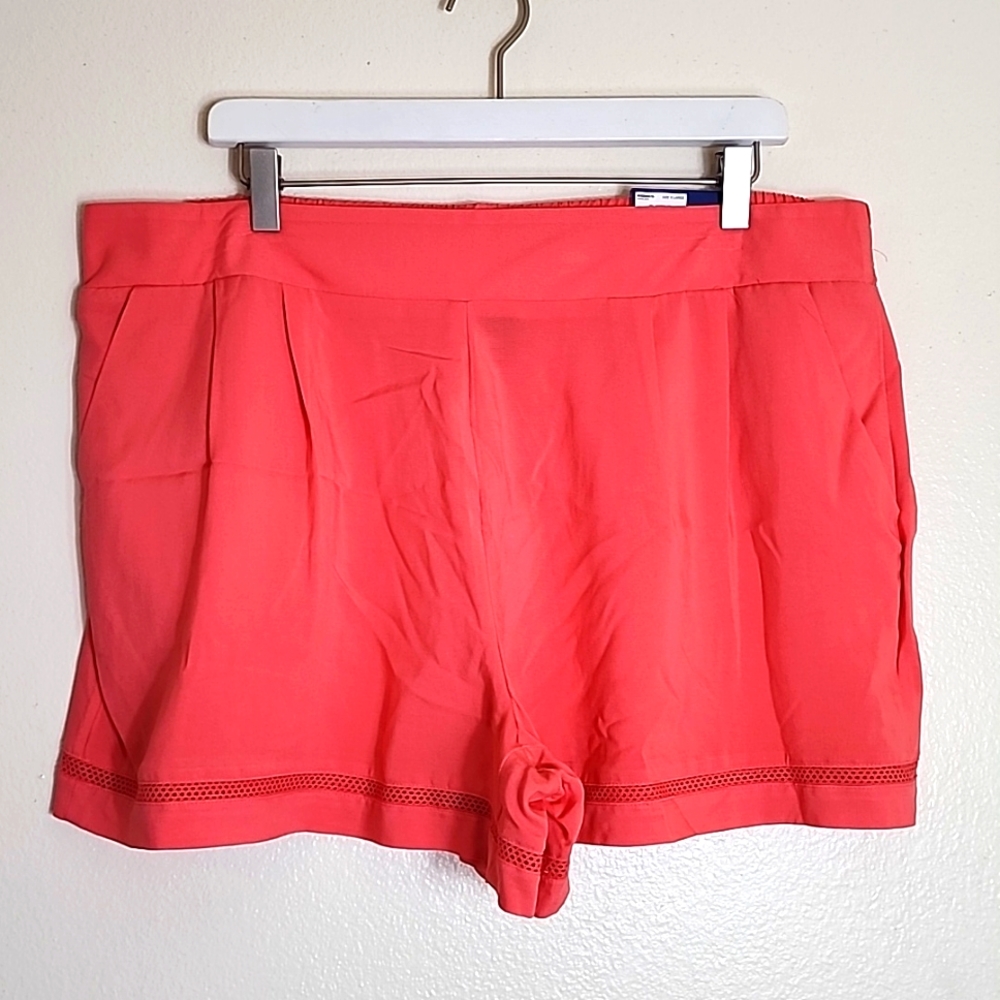 Apt 9 Marine Coral Mid Rise Rayon Shorts